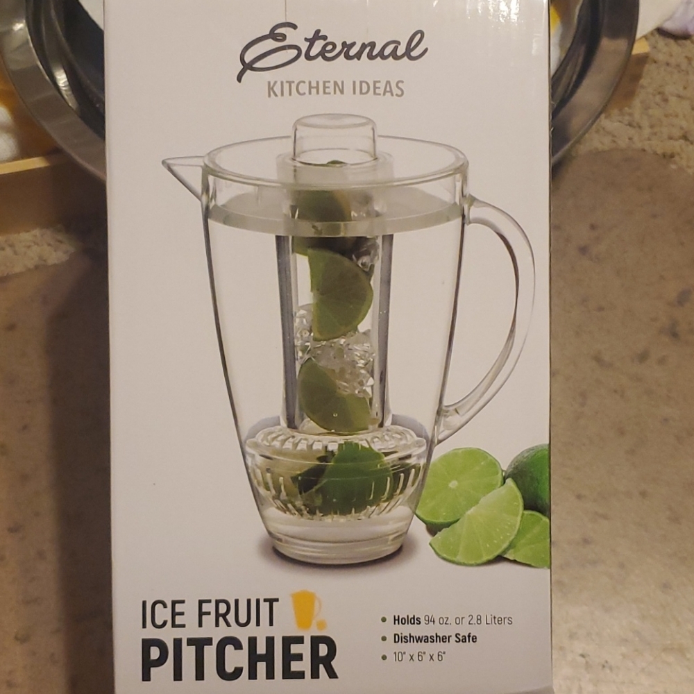 New 94oz Acrylic Infusion Pitcher